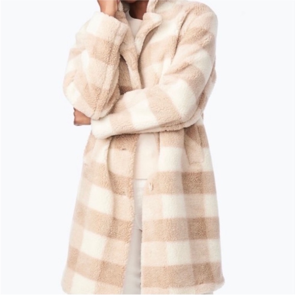 ✨ BERNARDO TEDDY COAT ✨